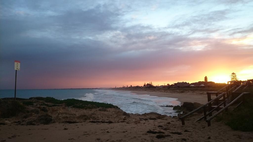 Mandurah Coastal Holiday Park Exterior photo